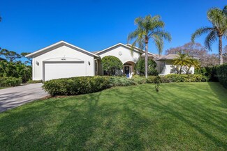 4690 San Siro Dr, Sarasota, FL 34235