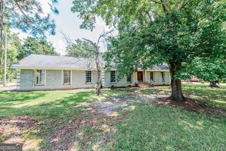 618 Westview Dr, Fort Valley, GA 31030