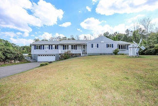 50 Dutton Rd, Pelham, NH 03076