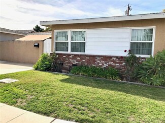 376 N Batavia St, Orange, CA 92868