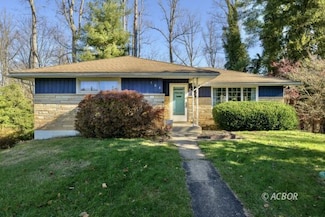 104 Terrell Dr, Pomeroy, OH 45769
