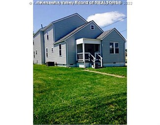 2 Washington Ave, Nitro, WV 25143