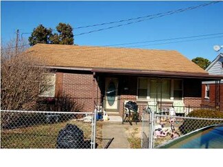 751 Green Meadows St, Cannelton, IN 47520