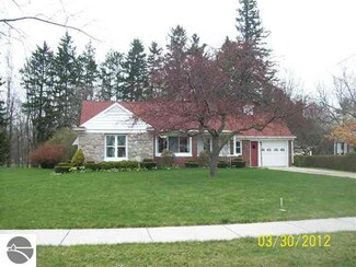 337 Orchard St, Standish, MI 48658