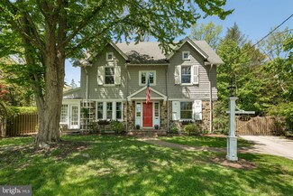 237 Pembroke Ave, Wayne, PA 19087