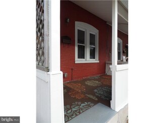 327 Hampden Ave, Narberth, PA 19072