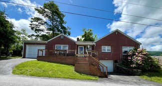 2213 Dearborn Ave, Bluefield, WV 24701