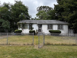 108 S 28th St, Wyandanch, NY 11798