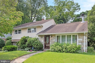 7413 Coventry Ave, Elkins Park, PA 19027