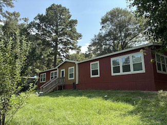 18 Hilltop Dr, Huntsville, TX 77340