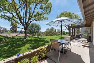 27972 Via Chocano, Mission Viejo, CA 92692