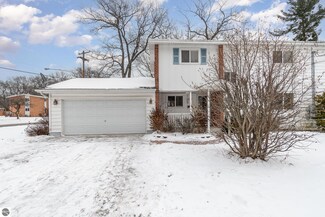 9201 Rhode Island Dr Unit A, Oscoda, MI 48750