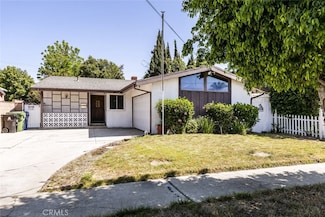13727 Leadwell St, Van Nuys, CA 91405