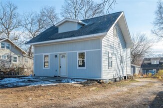 1124 Euclid Ave, Des Moines, IA 50313