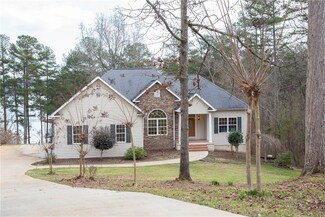 106 S Shore Dr, Fair Play, SC 29643