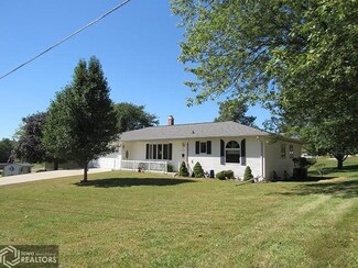 205 Southview Dr, Bloomfield, IA 52537
