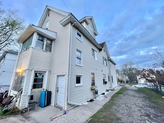 3520 18th Ave S, Minneapolis, MN 55407