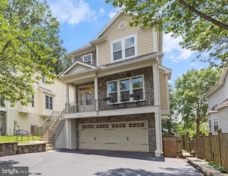 6909 Willow St, Falls Church, VA 22046