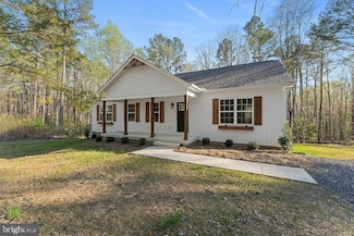 81 Moon Shadow Ln, Louisa, VA 23093