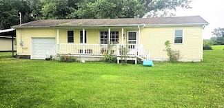10133 Folsomville Rd, Tennyson, IN 47637
