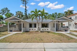 203 N 17th St W, Bradenton, FL 34205