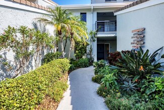 400 Carriage House Ln Unit 102, Nokomis, FL 34275