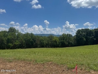 3454 Davis Ford Rd, Maryville, TN 37804