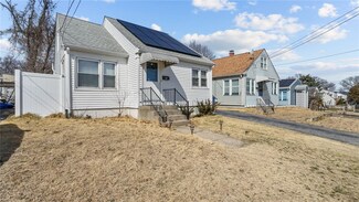162 Midwood St, Cranston, RI 02910