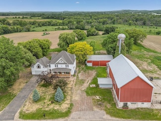 E6352 Ski Hill Rd, Reedsburg, WI 53959