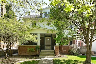 968 Lincoln Ave, Saint Paul, MN 55105
