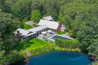 118 Georgica Close Rd, East Hampton, NY 11937