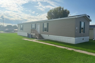 15 Riverview Dr Unit 15, Le Mars, IA 51031