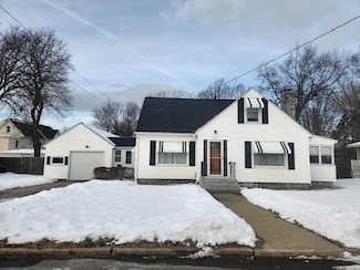 846 Howe St, Manchester, NH 03103