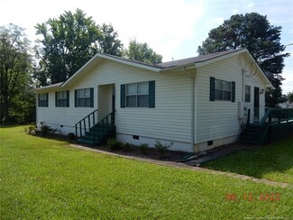 4637 Optimist Farm Rd, Holly Springs, NC 27540