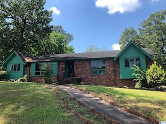 7409 Westmoreland Dr, Fairfield, AL 35064
