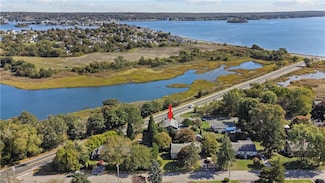 136 Norseman Dr, Portsmouth, RI 02871