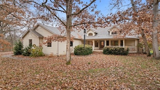 606 Slippery Rock Dr, Dixon, IL 61021