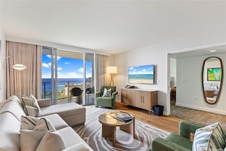 383 Kalaimoku St Unit 3109, Honolulu, HI 96815