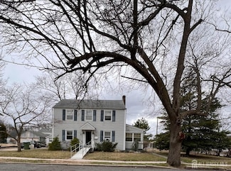 63 Harding Ave, Parlin, NJ 08859
