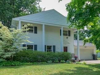 806 Northampton Rd, Kalamazoo, MI 49006