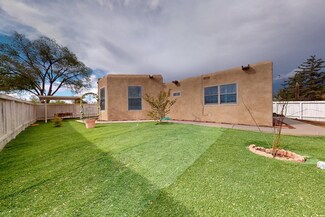 1349 Corrida de Agua, Santa Fe, NM 87507