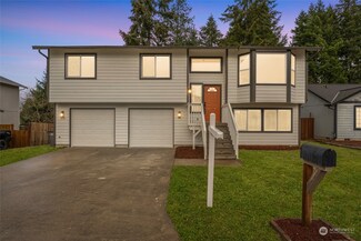 2163 SE Galeel Ct, Port Orchard, WA 98366