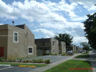 2414 NW 52nd Ave Unit 2414, Lauderhill, FL 33313