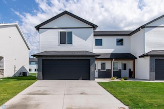 1449 68th Ave S, Fargo, ND 58104