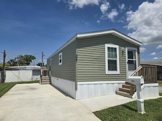 3301 58th Ave N Unit 337, Saint Petersburg, FL 33714