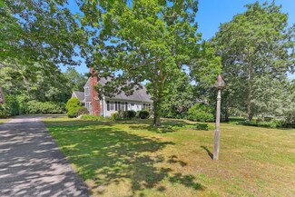 14 Easterly Dr, East Sandwich, MA 02537