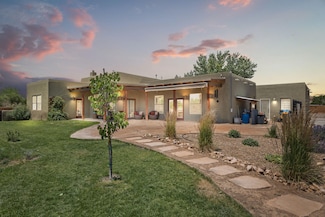 38 Villa de Paz Rd, Corrales, NM 87048