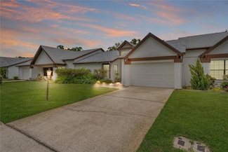 1401 Camelot Ct, Palm Harbor, FL 34684