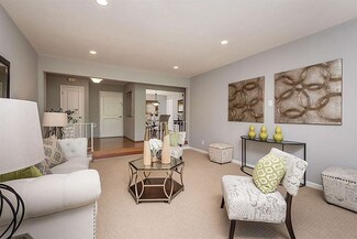 280 Loon Ct, Foster City, CA 94404