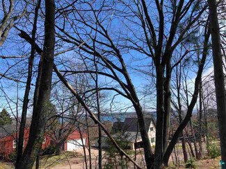 1xxx N 6th St, Bayfield, WI 54814